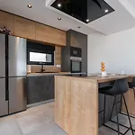Andro Villa Makarska