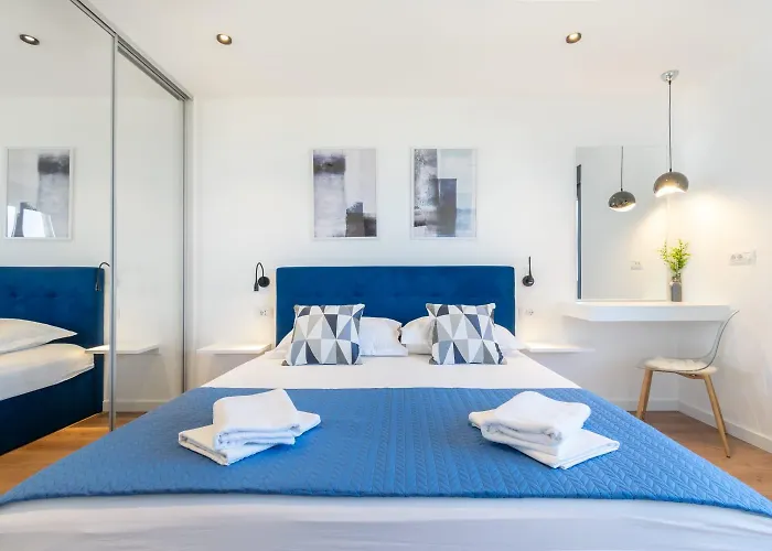 Andro Villa Makarska